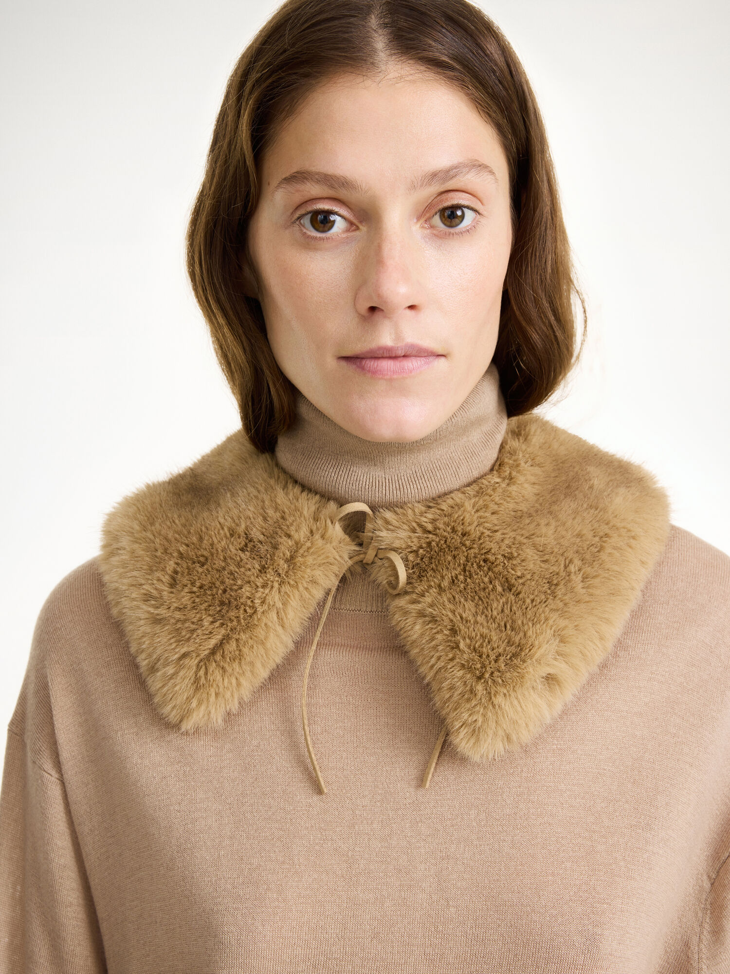 By Malene Birger Cowie Faux Fur Collar Scarves Tannin | UK_BB76446